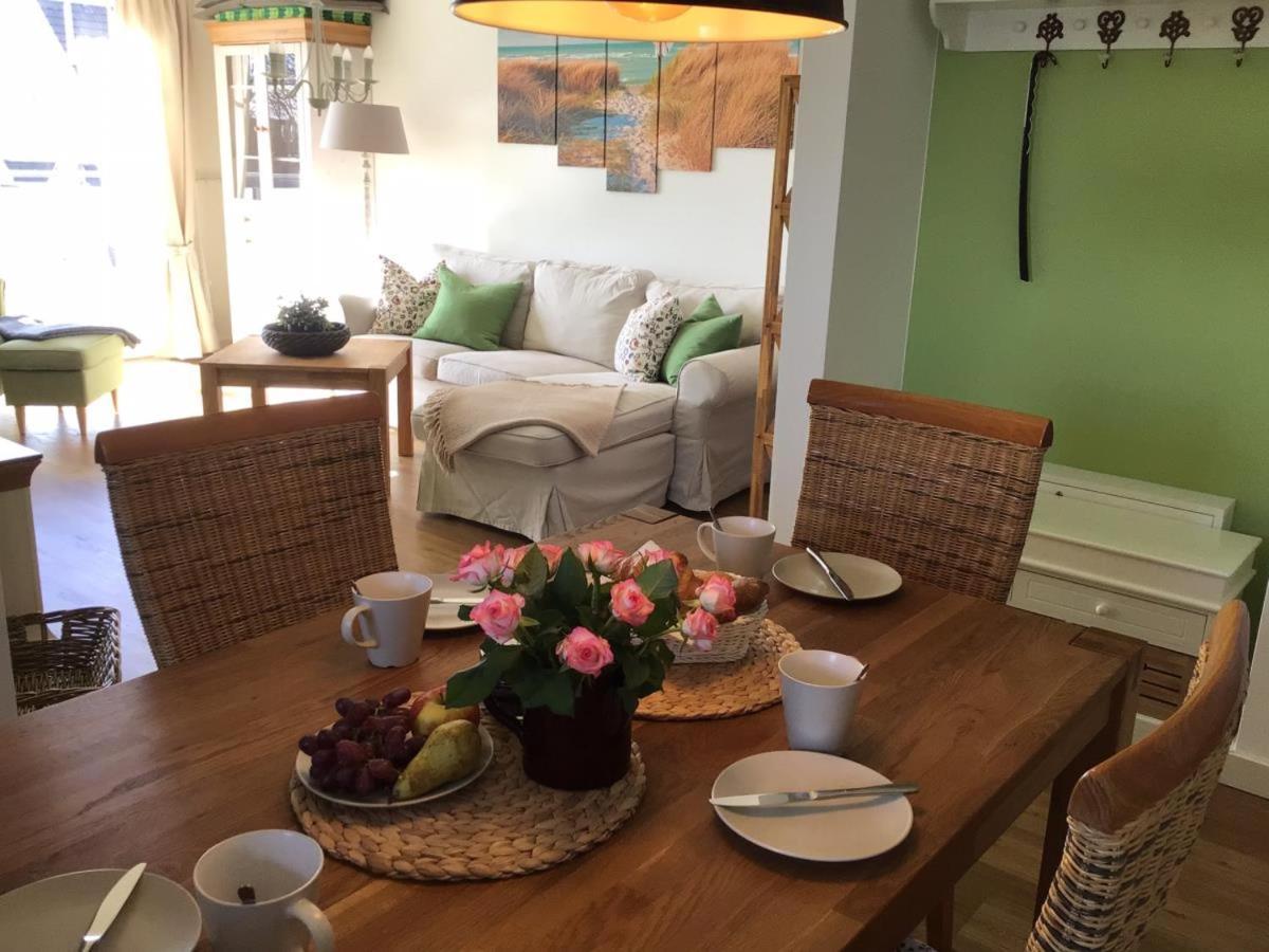 Ferienwohnung Morgensonne Born Exteriör bild